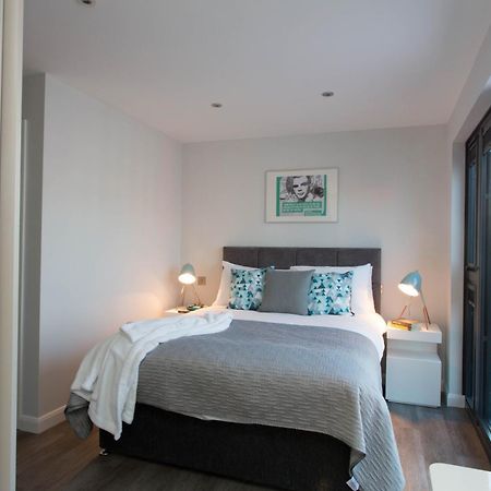 Cotels At 7Zero1 Serviced Apartments - Modern Apartments, Superfast Broadband, Free Parking, Centrally Located Milton Keynes Esterno foto